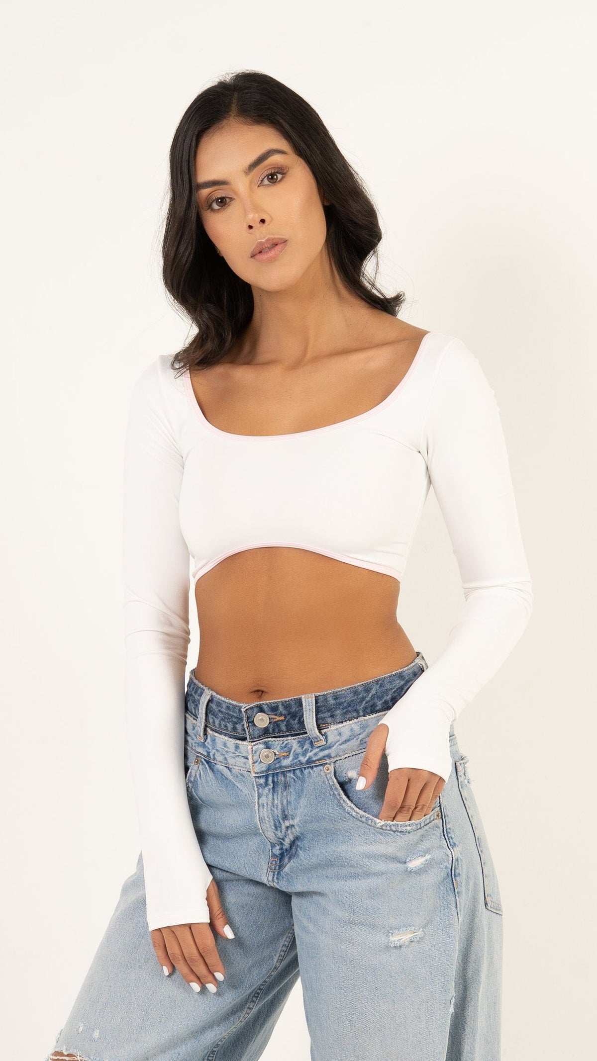 Crop top Monserrat color marfil sesgo rosa para mujer