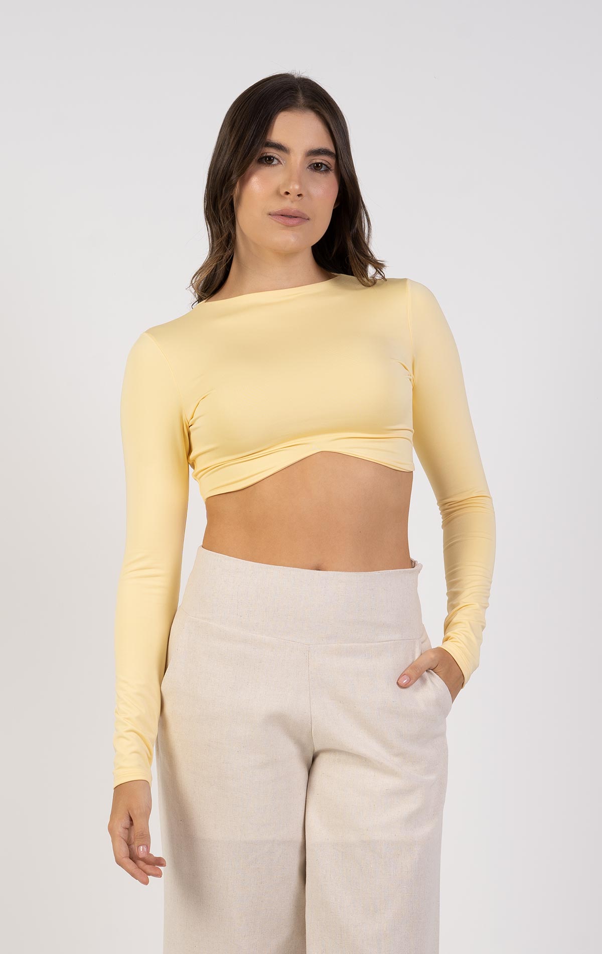 Crop Top Amsterdam color negro para mujer